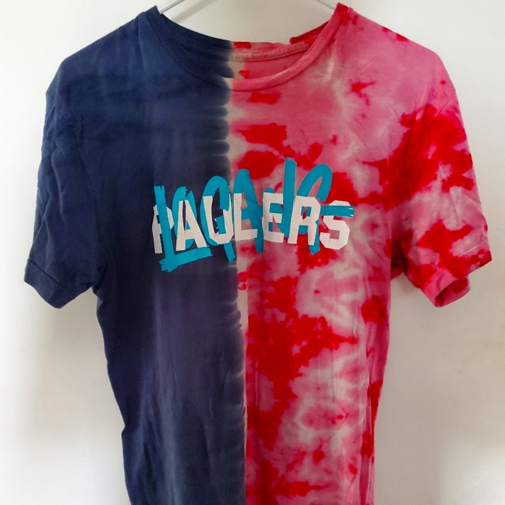 Logan Paul Ballers T-shirt size Medium